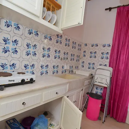 Kavos Apartment Next To The Beach And Nightlife Apartament *